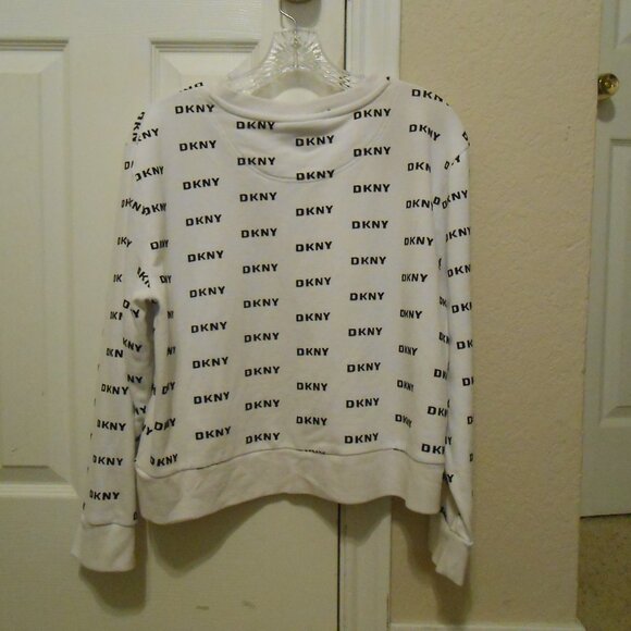 DKNY Cropped Motif Sweatshirt - Picture 5 of 6